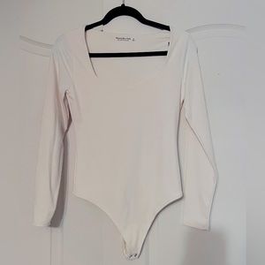 NEW Abercrombie & Fitch white long sleeve body suit